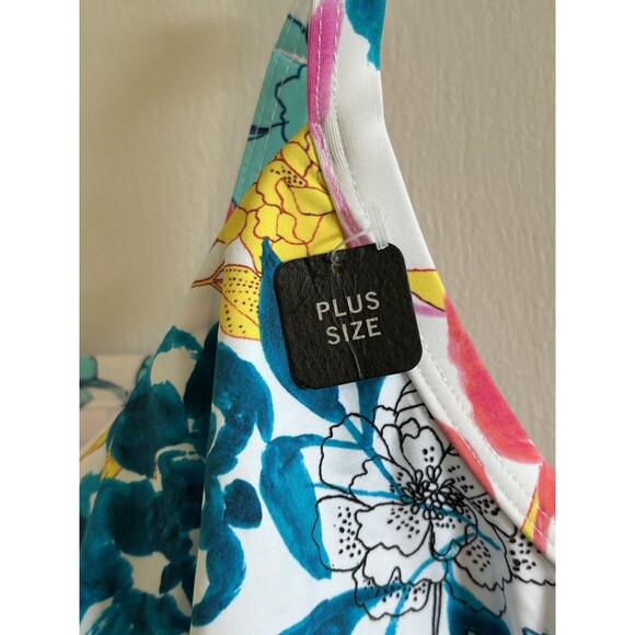 Kenneth Cole Reaction Bathing Suit Swim Top Plus Size 1X White Floral - Picture 8 of 10